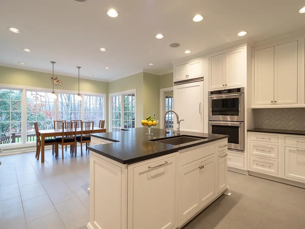 8070 Habersham Waters Road, Sandy Springs, Georgia 30350, 4 Bedrooms Bedrooms, ,5 BathroomsBathrooms,Residential,Sold,8070 Habersham Waters Road,6683444