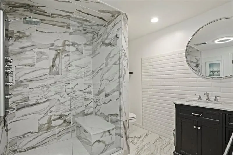 5500 Glen Errol Road, Atlanta, Georgia 30327, 5 Bedrooms Bedrooms, ,4 BathroomsBathrooms,Residential,Sold,5500 Glen Errol Road,6641137