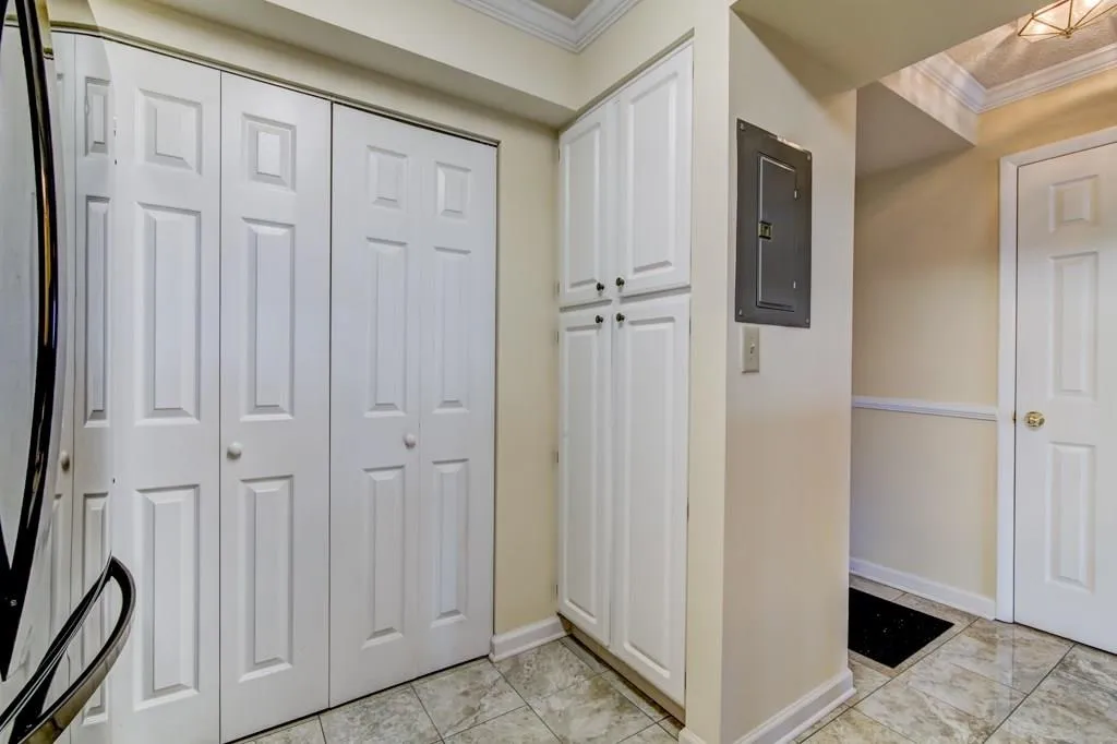 795 Hammond Drive Unit 406, Sandy Springs, Georgia 30328, 2 Bedrooms Bedrooms, ,1 BathroomBathrooms,Residential,Sold,795 Hammond Drive Unit 406,6040500