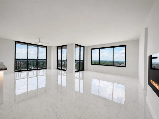 3481 Lakeside Drive, Atlanta, Georgia 30326