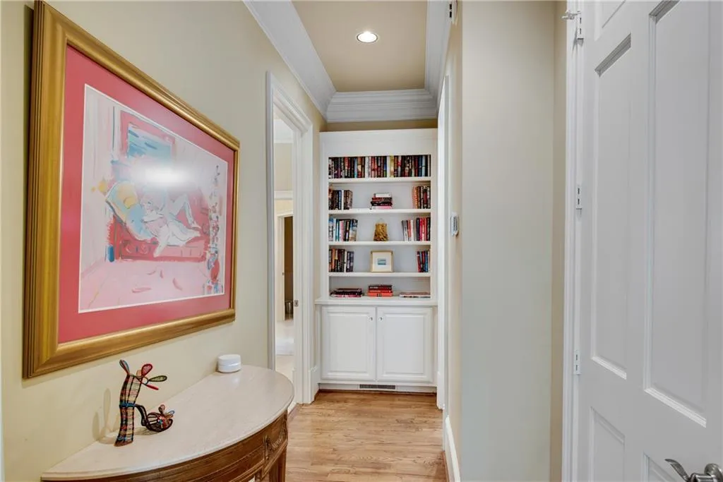 5950 Long Island Drive Nw, Atlanta, Georgia 30328, 5 Bedrooms Bedrooms, ,4 BathroomsBathrooms,Residential,For Sale,5950 Long Island Drive Nw,7655107