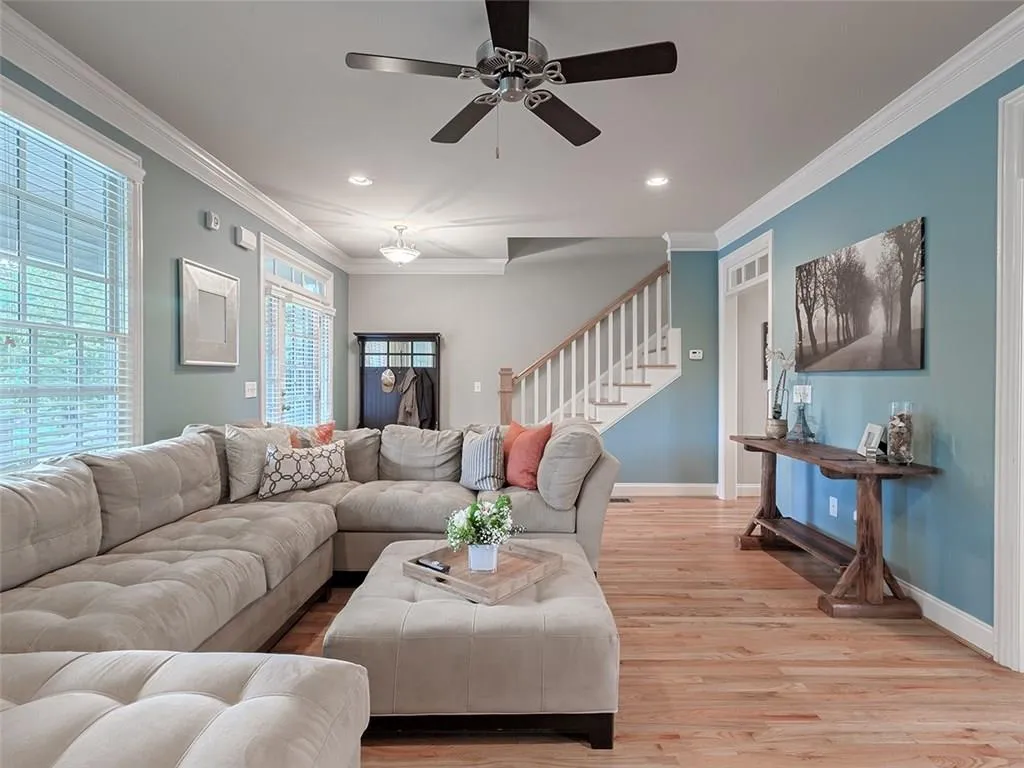 1806 Hollingsworth Boulevard Nw, Atlanta, Georgia 30318, 3 Bedrooms Bedrooms, ,2 BathroomsBathrooms,Residential,Sold,1806 Hollingsworth Boulevard Nw,5847699