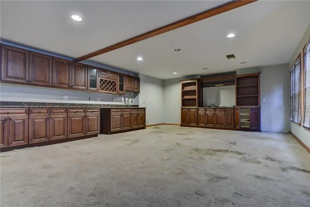 4475 Crestwicke Pointe, Atlanta, Georgia 30319, 5 Bedrooms Bedrooms, ,4 BathroomsBathrooms,Residential,Sold,4475 Crestwicke Pointe,6963545