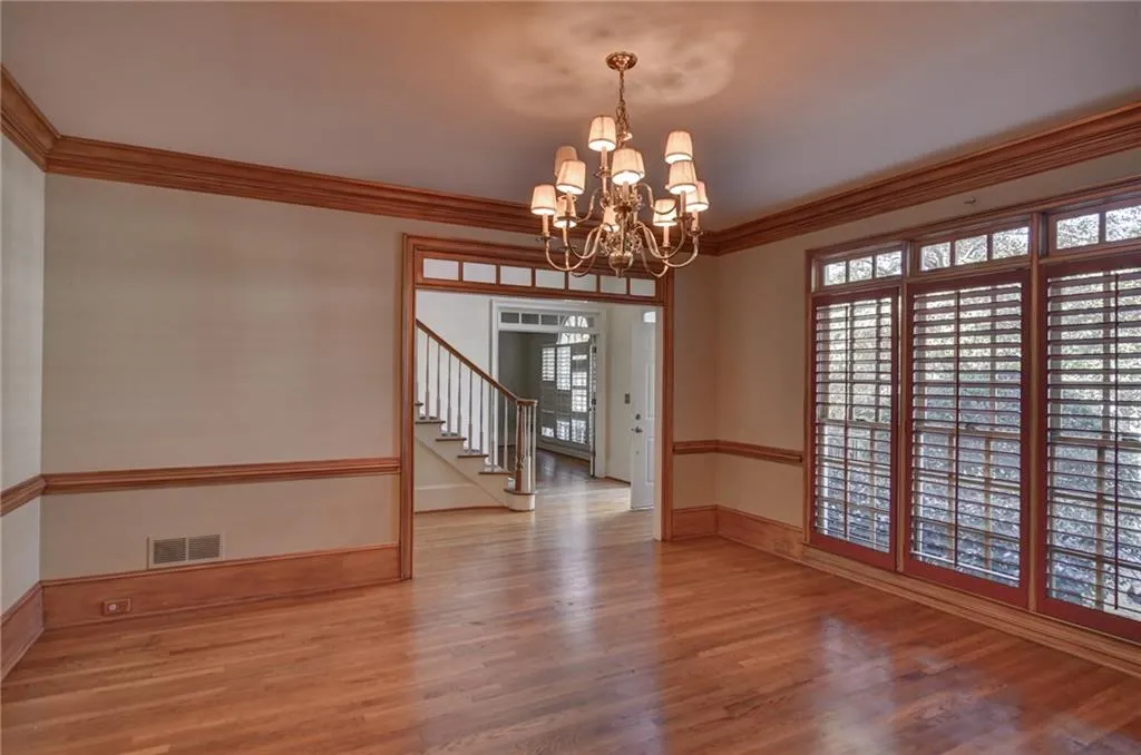 4475 Crestwicke Pointe, Atlanta, Georgia 30319, 5 Bedrooms Bedrooms, ,4 BathroomsBathrooms,Residential,Sold,4475 Crestwicke Pointe,6963545