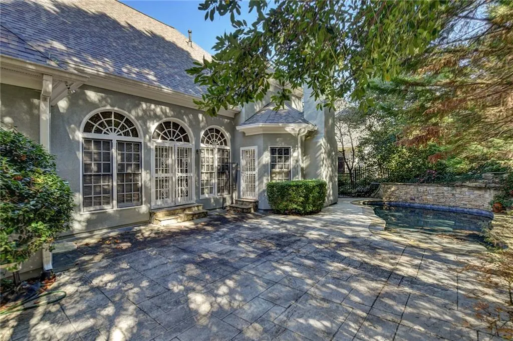 4475 Crestwicke Pointe, Atlanta, Georgia 30319, 5 Bedrooms Bedrooms, ,4 BathroomsBathrooms,Residential,Sold,4475 Crestwicke Pointe,6963545