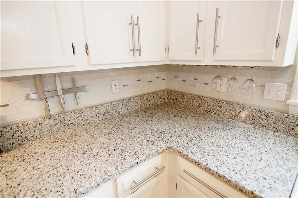 7500 Roswell Road Unit 92, Sandy Springs, Georgia 30350, 2 Bedrooms Bedrooms, ,2 BathroomsBathrooms,Residential,Sold,7500 Roswell Road Unit 92,6100589