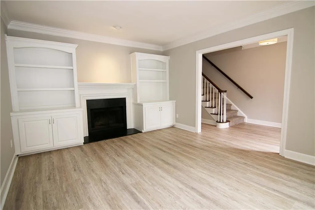 7500 Roswell Road Unit 92, Sandy Springs, Georgia 30350, 2 Bedrooms Bedrooms, ,2 BathroomsBathrooms,Residential,Sold,7500 Roswell Road Unit 92,6100589