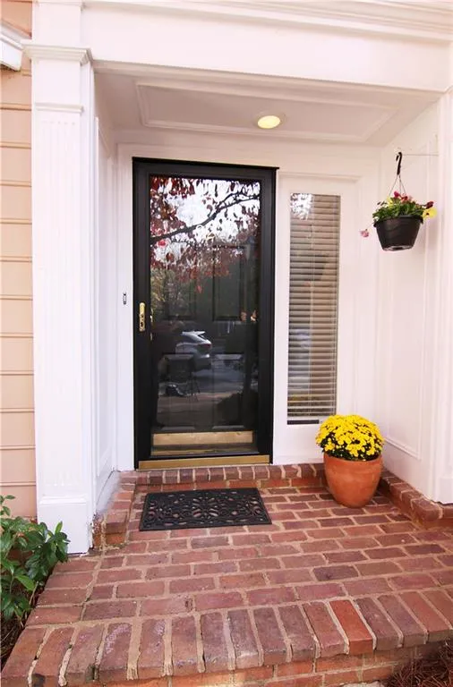 7500 Roswell Road Unit 92, Sandy Springs, Georgia 30350, 2 Bedrooms Bedrooms, ,2 BathroomsBathrooms,Residential,Sold,7500 Roswell Road Unit 92,6100589