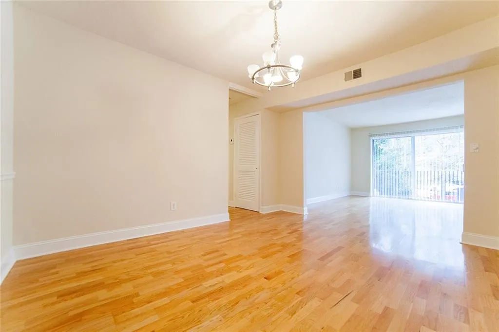 6851 Roswell Road Ne Unit F6, Atlanta, Georgia 30328, 2 Bedrooms Bedrooms, ,2 BathroomsBathrooms,Residential,Sold,6851 Roswell Road Ne Unit F6,5629856 6851 Roswell Road Ne Unit F6, Atlanta, Georgia 30328, 2 Bedrooms Bedrooms, ,2 BathroomsBathrooms,Residential,Sold,6851 Roswell Road Ne Unit F6,5629856