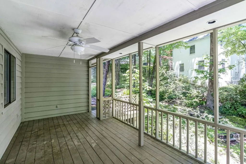64 River Park Drive, Sandy Springs, Georgia 30328, 4 Bedrooms Bedrooms, ,3 BathroomsBathrooms,Residential,Sold,64 River Park Drive,6859890