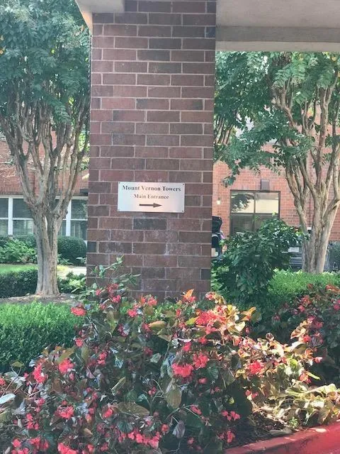 300 Johnson Ferry Road Unit B504, Atlanta, Georgia 30328, 1 Bedroom Bedrooms, ,1 BathroomBathrooms,Residential,Sold,300 Johnson Ferry Road Unit B504,5920359