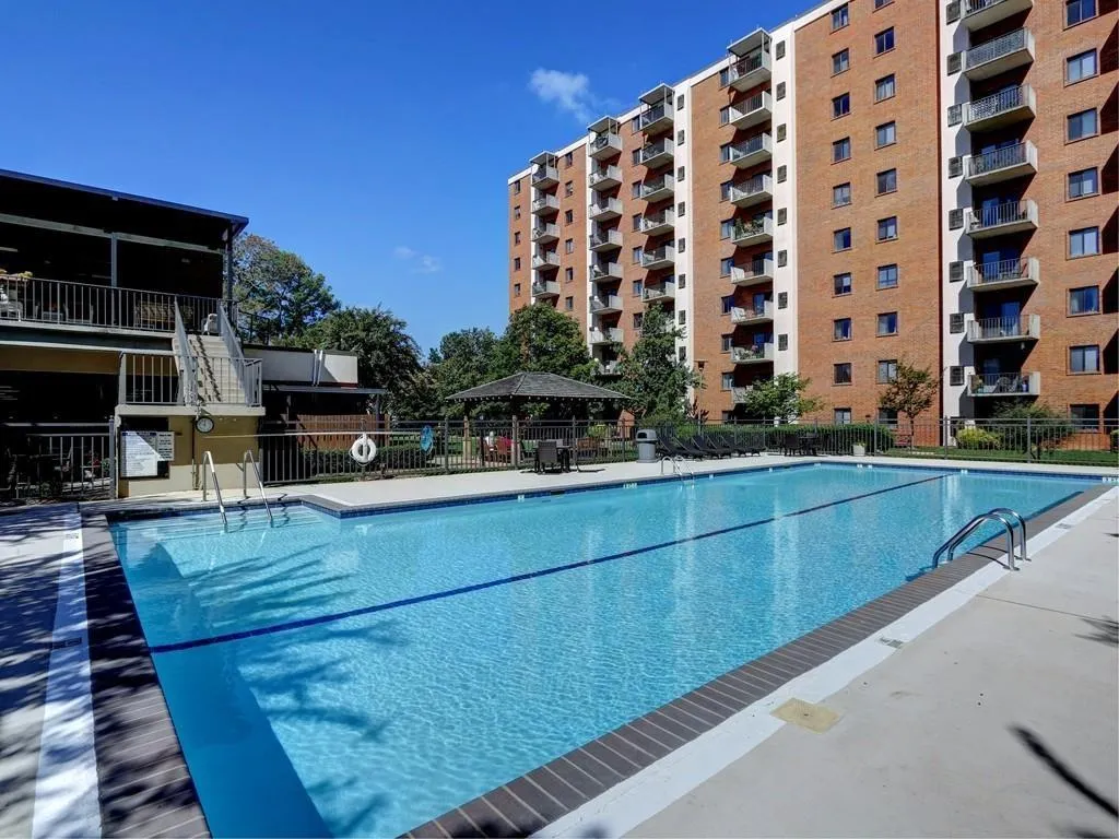 300 Johnson Ferry Road Unit B504, Atlanta, Georgia 30328, 1 Bedroom Bedrooms, ,1 BathroomBathrooms,Residential,Sold,300 Johnson Ferry Road Unit B504,5920359