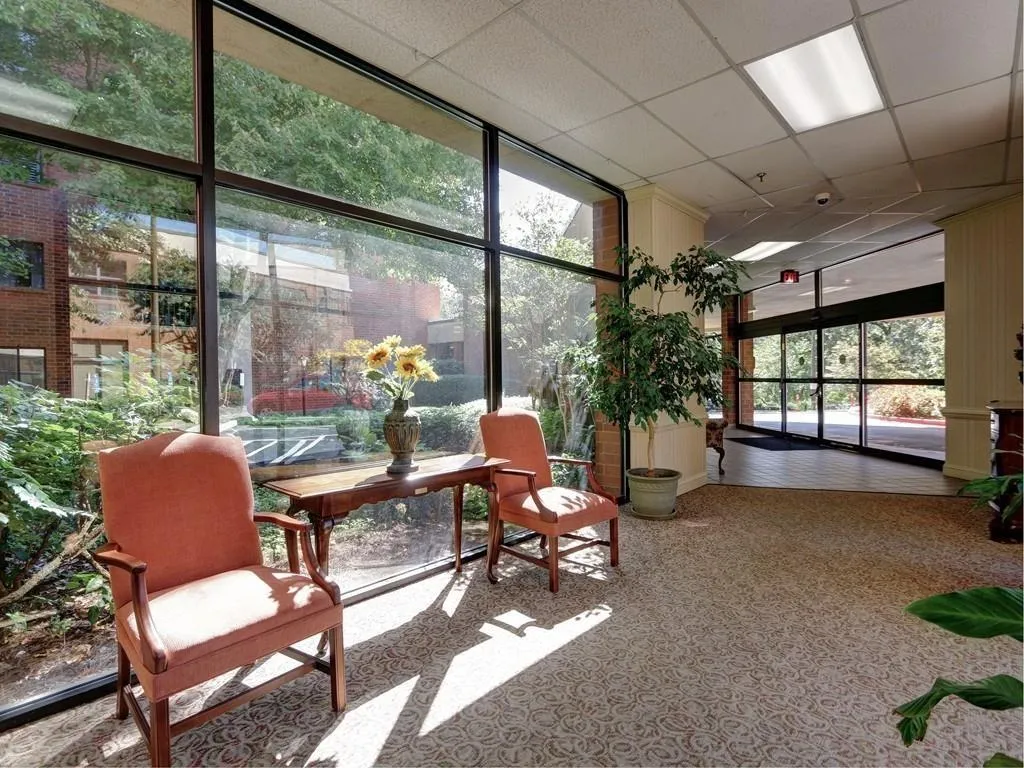 300 Johnson Ferry Road Unit B504, Atlanta, Georgia 30328, 1 Bedroom Bedrooms, ,1 BathroomBathrooms,Residential,Sold,300 Johnson Ferry Road Unit B504,5920359