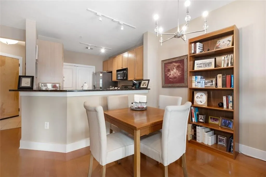 799 Hammond Drive Unit 213, Sandy Springs, Georgia 30328, 1 Bedroom Bedrooms, ,1 BathroomBathrooms,Residential,Sold,799 Hammond Drive Unit 213,7191162