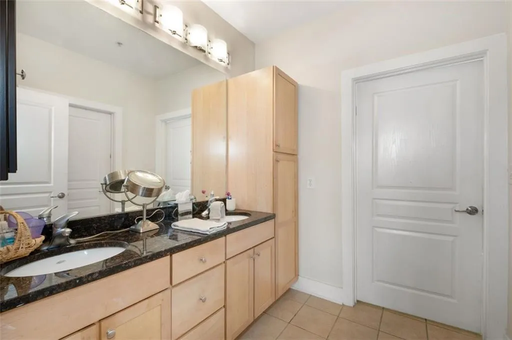 799 Hammond Drive Unit 213, Sandy Springs, Georgia 30328, 1 Bedroom Bedrooms, ,1 BathroomBathrooms,Residential,Sold,799 Hammond Drive Unit 213,7191162