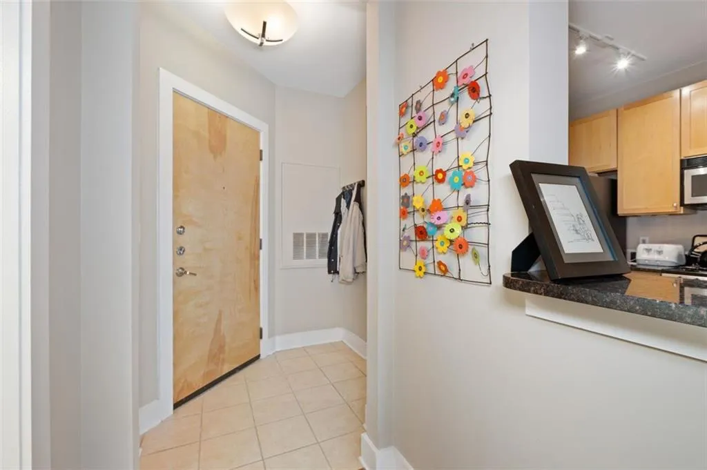 799 Hammond Drive Unit 213, Sandy Springs, Georgia 30328, 1 Bedroom Bedrooms, ,1 BathroomBathrooms,Residential,Sold,799 Hammond Drive Unit 213,7191162