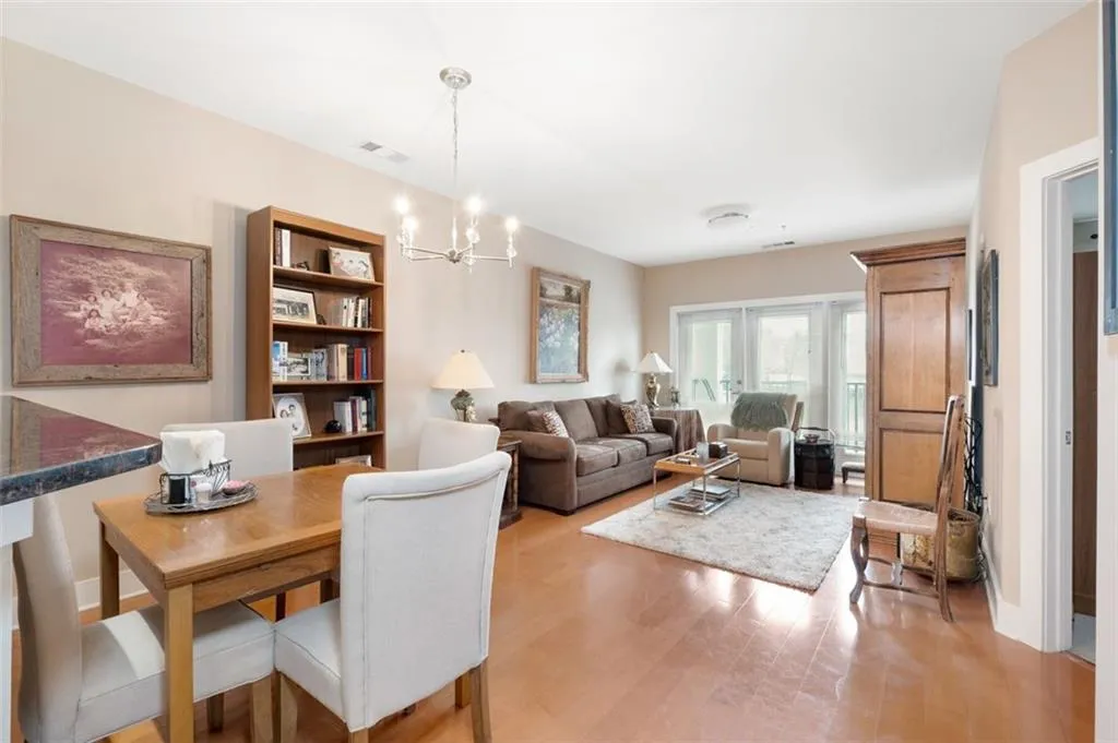 799 Hammond Drive Unit 213, Sandy Springs, Georgia 30328, 1 Bedroom Bedrooms, ,1 BathroomBathrooms,Residential,Sold,799 Hammond Drive Unit 213,7191162