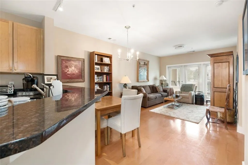 799 Hammond Drive Unit 213, Sandy Springs, Georgia 30328, 1 Bedroom Bedrooms, ,1 BathroomBathrooms,Residential,Sold,799 Hammond Drive Unit 213,7191162