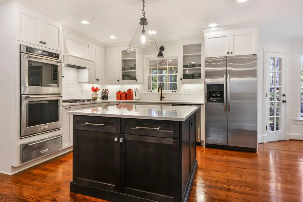 240 Drummen Court Ne, Sandy Springs, Georgia 30328, 5 Bedrooms Bedrooms, ,3 BathroomsBathrooms,Residential,Sold,240 Drummen Court Ne,6705041