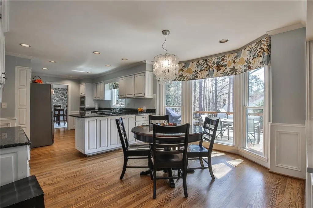 1745 Redbourne Drive, Sandy Springs, Georgia 30350, 5 Bedrooms Bedrooms, ,4 BathroomsBathrooms,Residential,Sold,1745 Redbourne Drive,5986733