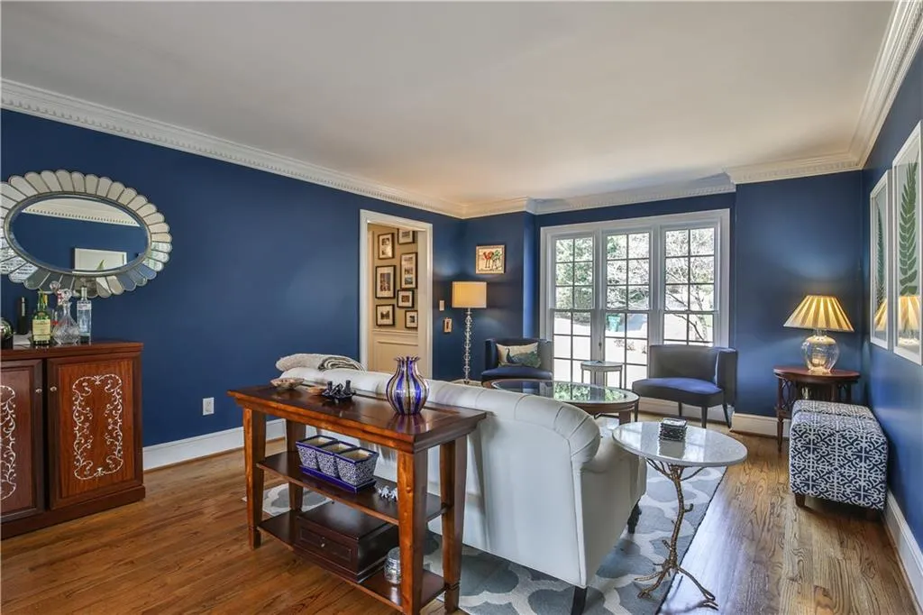 1745 Redbourne Drive, Sandy Springs, Georgia 30350, 5 Bedrooms Bedrooms, ,4 BathroomsBathrooms,Residential,Sold,1745 Redbourne Drive,5986733