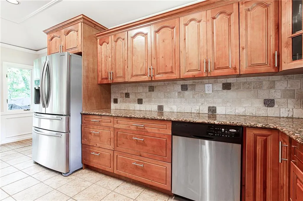 115 Finchley Court, Atlanta, Georgia 30328, 4 Bedrooms Bedrooms, ,3 BathroomsBathrooms,Residential,Sold,115 Finchley Court,6921154