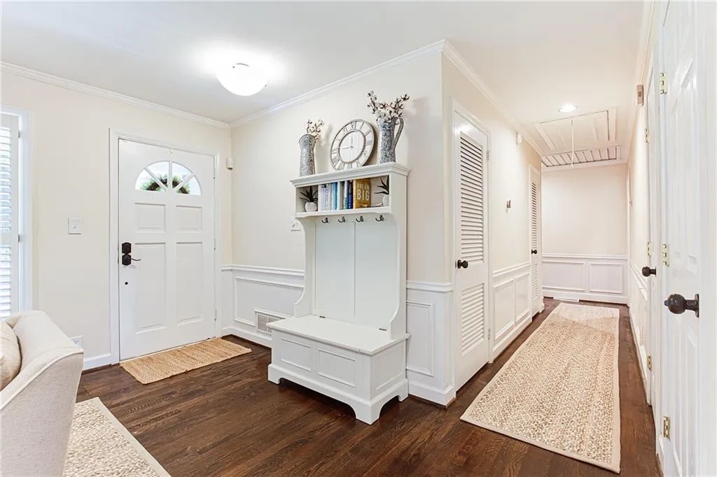 115 Finchley Court, Atlanta, Georgia 30328, 4 Bedrooms Bedrooms, ,3 BathroomsBathrooms,Residential,Sold,115 Finchley Court,6921154