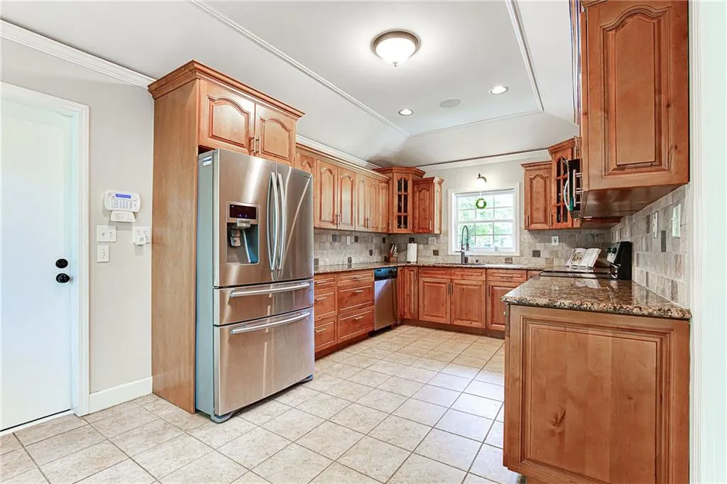 115 Finchley Court, Atlanta, Georgia 30328, 4 Bedrooms Bedrooms, ,3 BathroomsBathrooms,Residential,Sold,115 Finchley Court,6921154