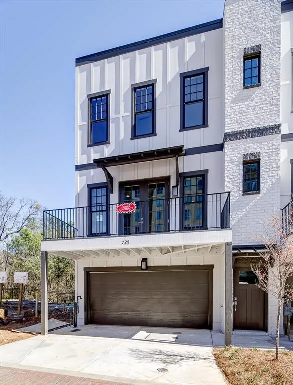 737 Taylor Court Unit 29, Atlanta, Georgia 30324, 3 Bedrooms Bedrooms, ,2 BathroomsBathrooms,Residential,Sold,737 Taylor Court Unit 29,5793253