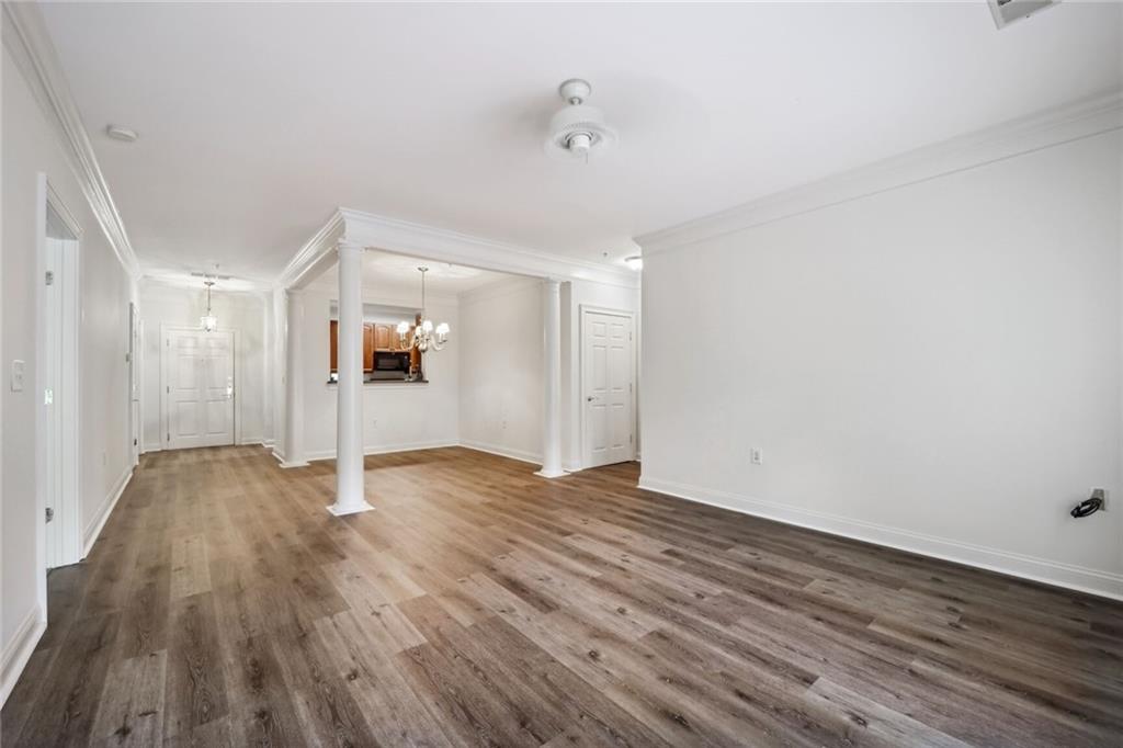 5415 Northland Drive Unit 201, Sandy Springs, Georgia 30342, 2 Bedrooms Bedrooms, ,2 BathroomsBathrooms,Residential,Sold,5415 Northland Drive Unit 201,7291597