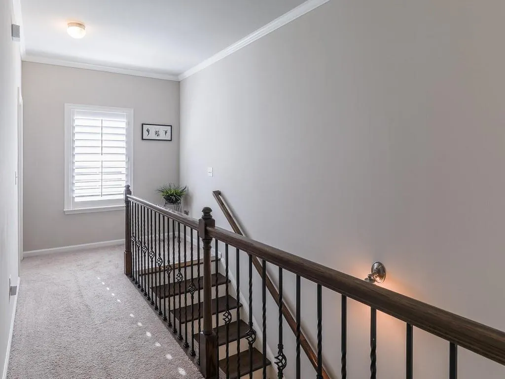 965 Thibideau Court, Sandy Springs, Georgia 30328, 3 Bedrooms Bedrooms, ,3 BathroomsBathrooms,Residential,Sold,965 Thibideau Court,6829360