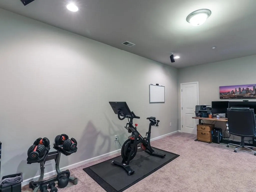 965 Thibideau Court, Sandy Springs, Georgia 30328, 3 Bedrooms Bedrooms, ,3 BathroomsBathrooms,Residential,Sold,965 Thibideau Court,6829360