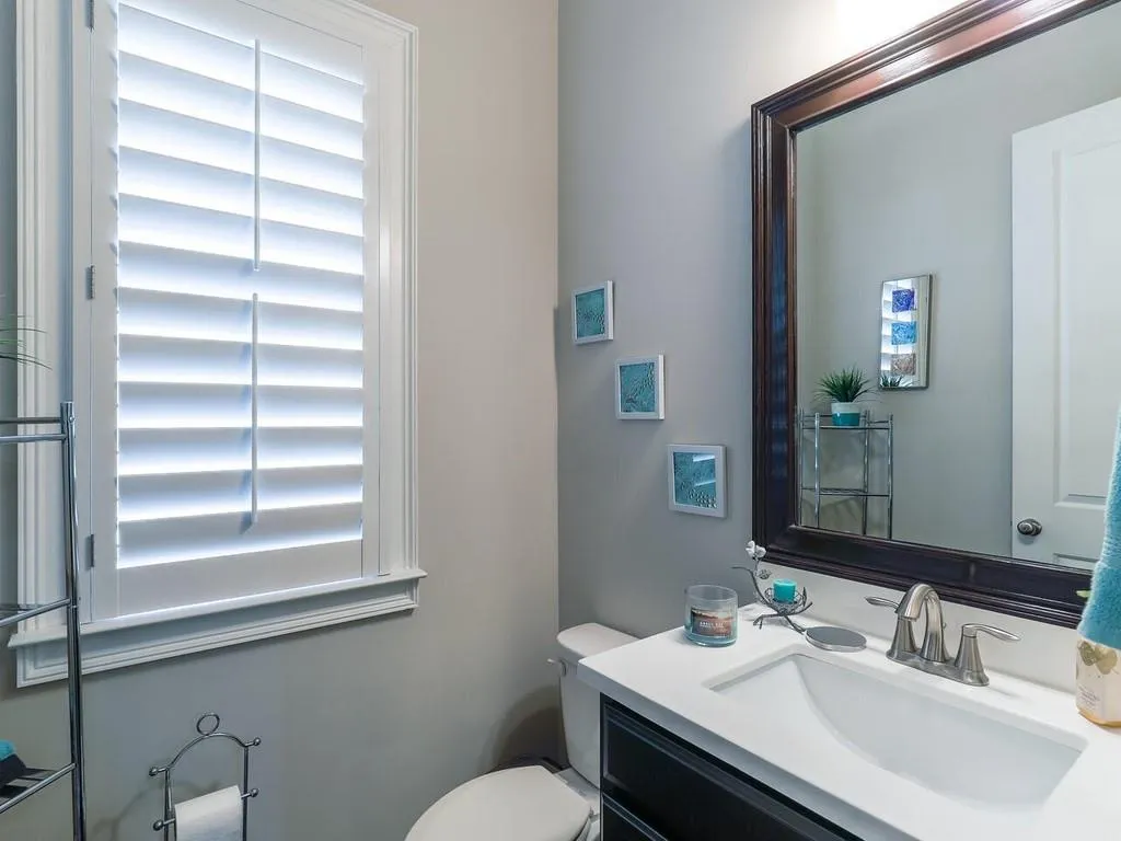 965 Thibideau Court, Sandy Springs, Georgia 30328, 3 Bedrooms Bedrooms, ,3 BathroomsBathrooms,Residential,Sold,965 Thibideau Court,6829360