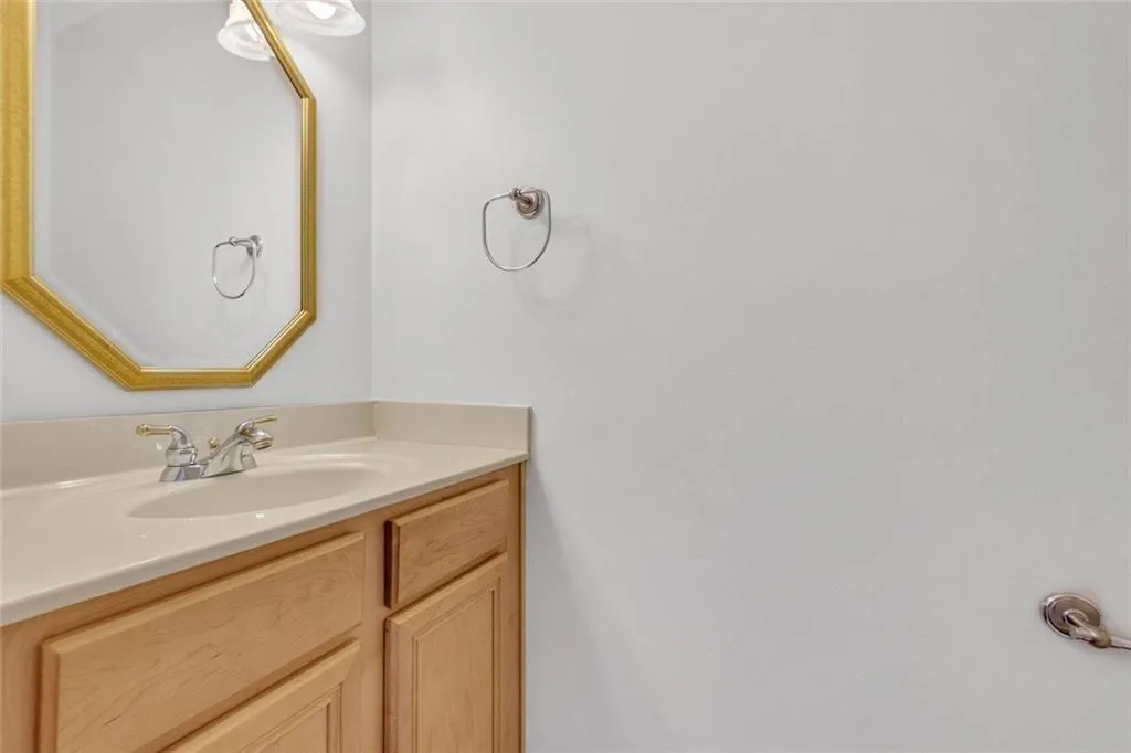 82 Mt Vernon Circle, Atlanta, Georgia 30338, 2 Bedrooms Bedrooms, ,2 BathroomsBathrooms,Residential,Sold,82 Mt Vernon Circle,7684056