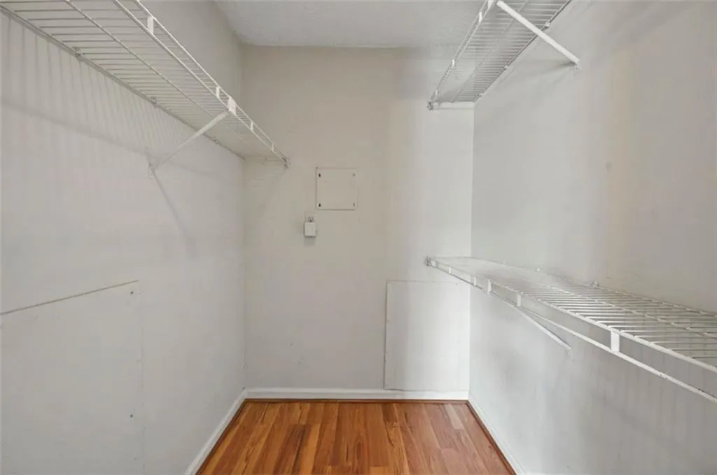 4106 Chastain Park Court Ne, Atlanta, Georgia 30342, 1 Bedroom Bedrooms, ,1 BathroomBathrooms,Residential,For Sale,4106 Chastain Park Court Ne,7579486