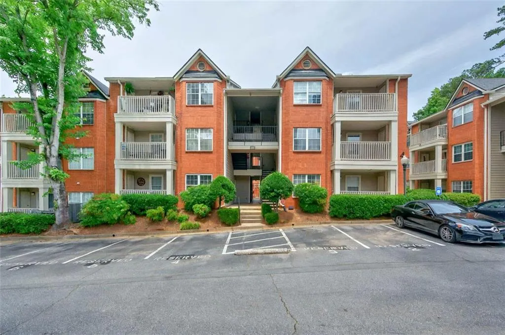 4106 Chastain Park Court Ne, Atlanta, Georgia 30342, 1 Bedroom Bedrooms, ,1 BathroomBathrooms,Residential,For Sale,4106 Chastain Park Court Ne,7579486