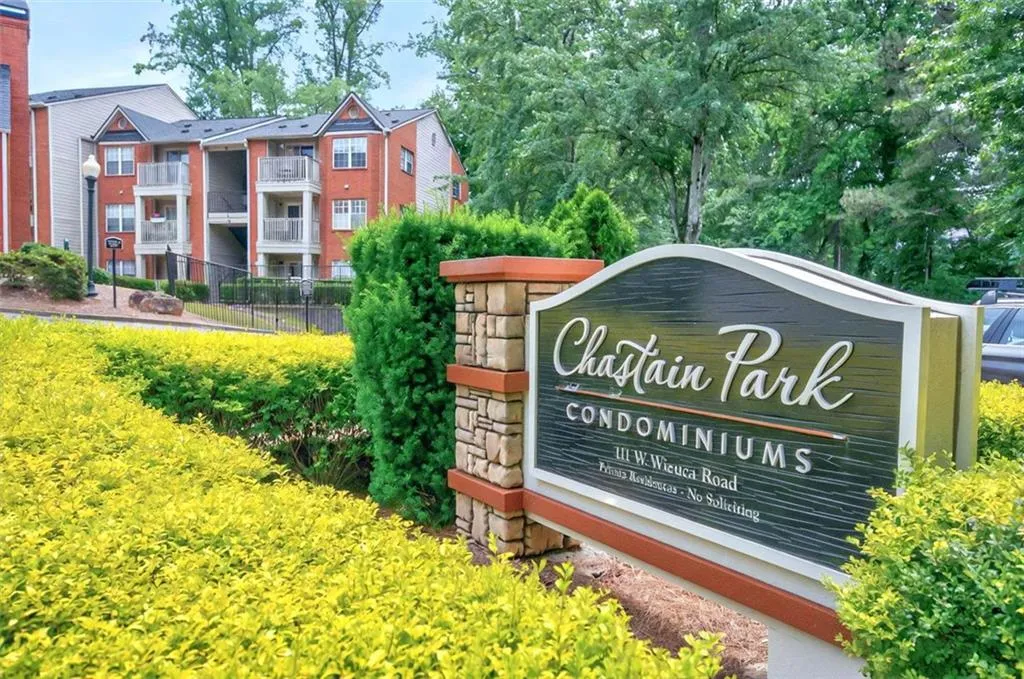 4106 Chastain Park Court Ne, Atlanta, Georgia 30342, 1 Bedroom Bedrooms, ,1 BathroomBathrooms,Residential,For Sale,4106 Chastain Park Court Ne,7579486