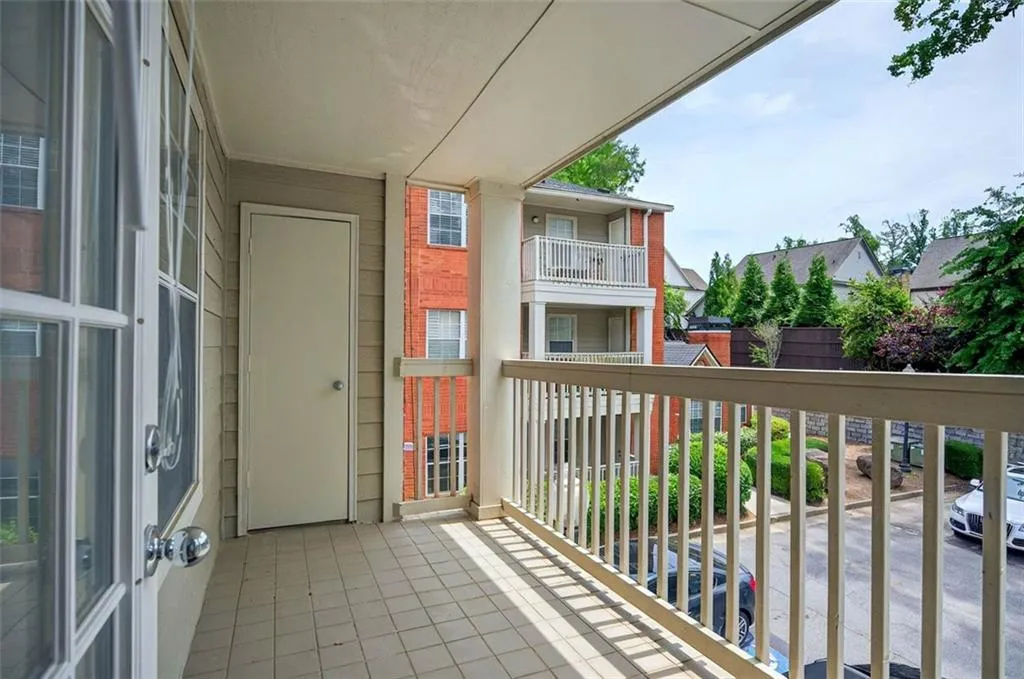 4106 Chastain Park Court Ne, Atlanta, Georgia 30342, 1 Bedroom Bedrooms, ,1 BathroomBathrooms,Residential,For Sale,4106 Chastain Park Court Ne,7579486