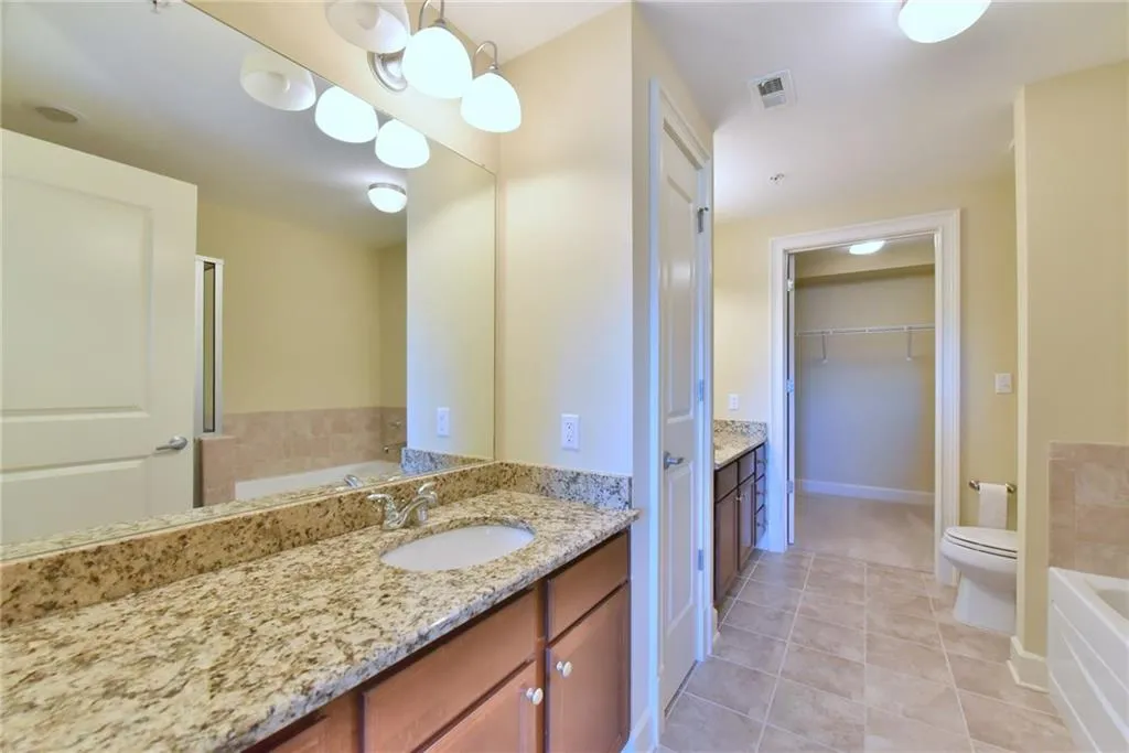 200 River Vista Drive Unit 439, Atlanta, Georgia 30339, 2 Bedrooms Bedrooms, ,2 BathroomsBathrooms,Residential,Sold,200 River Vista Drive Unit 439,5954180