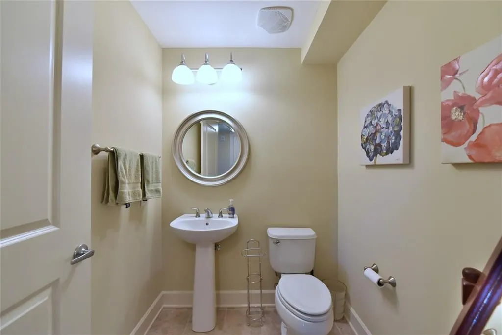 200 River Vista Drive Unit 439, Atlanta, Georgia 30339, 2 Bedrooms Bedrooms, ,2 BathroomsBathrooms,Residential,Sold,200 River Vista Drive Unit 439,5954180