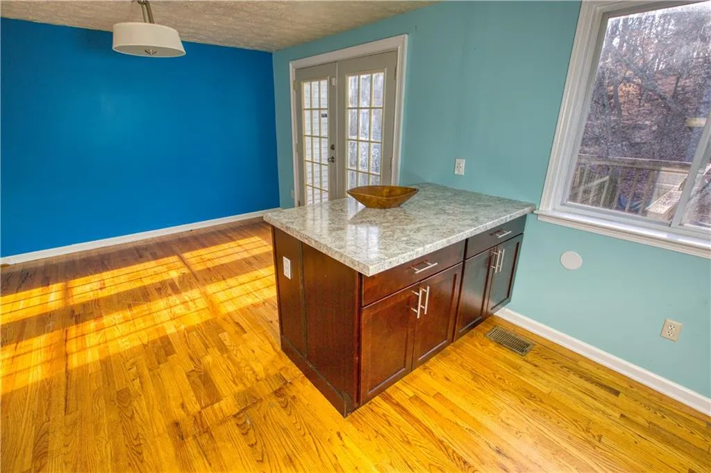 8832 Long Beach Circle, Atlanta, Georgia 30350, 3 Bedrooms Bedrooms, ,1 BathroomBathrooms,Residential,Sold,8832 Long Beach Circle,6672081