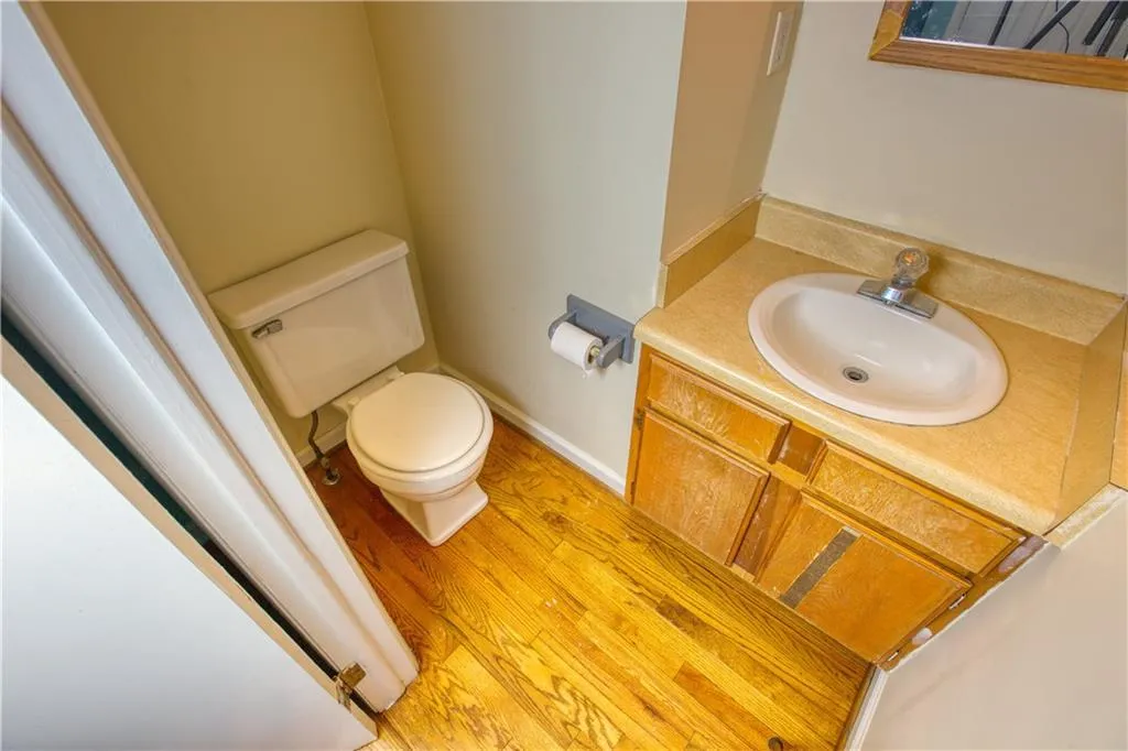 8832 Long Beach Circle, Atlanta, Georgia 30350, 3 Bedrooms Bedrooms, ,1 BathroomBathrooms,Residential,Sold,8832 Long Beach Circle,6672081