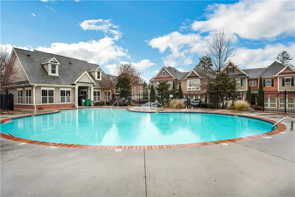 7265 Glisten Avenue Unit 119, Atlanta, Georgia 30328, 2 Bedrooms Bedrooms, ,2 BathroomsBathrooms,Residential,Sold,7265 Glisten Avenue Unit 119,6828320