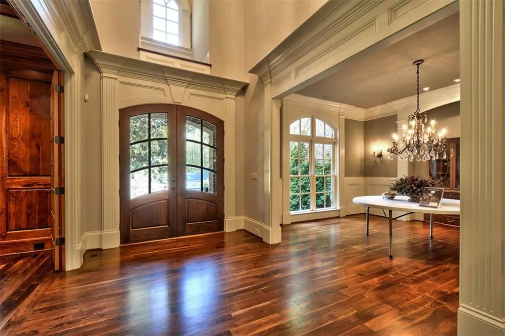 995 Winding Creek Trail, Sandy Springs, Georgia 30328, 5 Bedrooms Bedrooms, ,4 BathroomsBathrooms,Residential,Sold,995 Winding Creek Trail,5768762