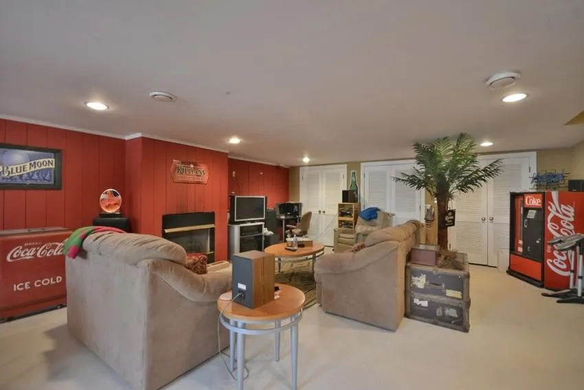 2930 Spalding Drive, Sandy Springs, Georgia 30350, 7 Bedrooms Bedrooms, ,6 BathroomsBathrooms,Residential,Sold,2930 Spalding Drive,5848585