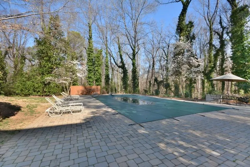 2930 Spalding Drive, Sandy Springs, Georgia 30350, 7 Bedrooms Bedrooms, ,6 BathroomsBathrooms,Residential,Sold,2930 Spalding Drive,5848585