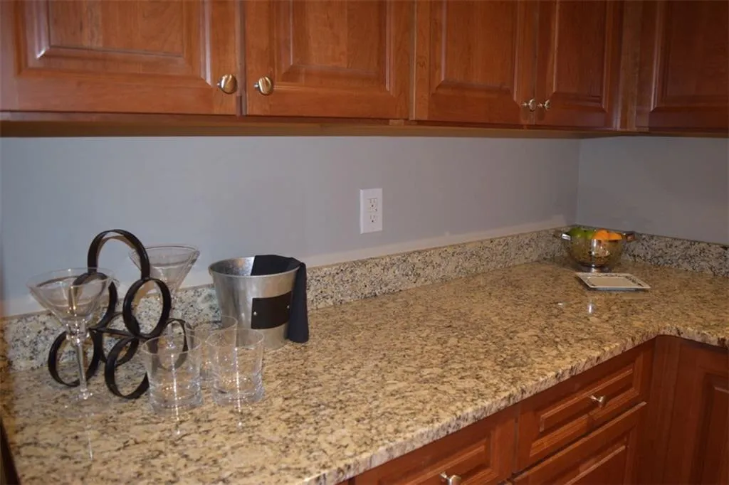 2479 Peachtree Road Ne Unit 806, Atlanta, Georgia 30305, 1 Bedroom Bedrooms, ,1 BathroomBathrooms,Residential,Sold,2479 Peachtree Road Ne Unit 806,5813104