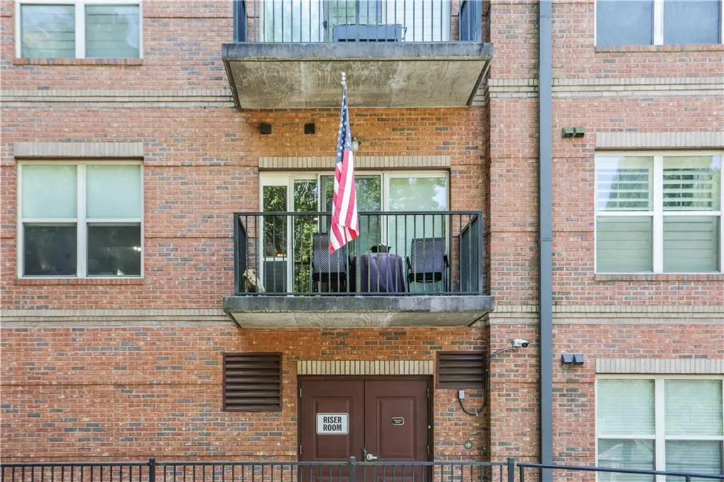 200 River Vista Drive Unit 239, Atlanta, Georgia 30339, 1 Bedroom Bedrooms, ,1 BathroomBathrooms,Residential,Sold,200 River Vista Drive Unit 239,7037487