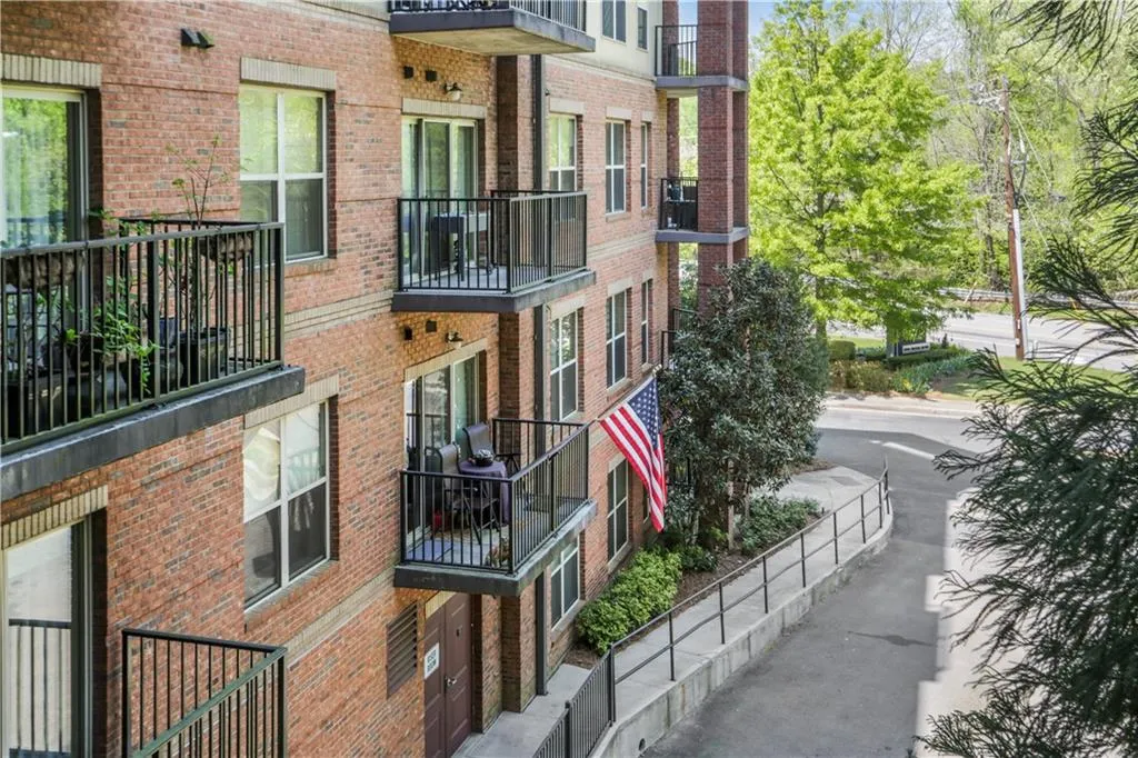 200 River Vista Drive Unit 239, Atlanta, Georgia 30339, 1 Bedroom Bedrooms, ,1 BathroomBathrooms,Residential,Sold,200 River Vista Drive Unit 239,7037487