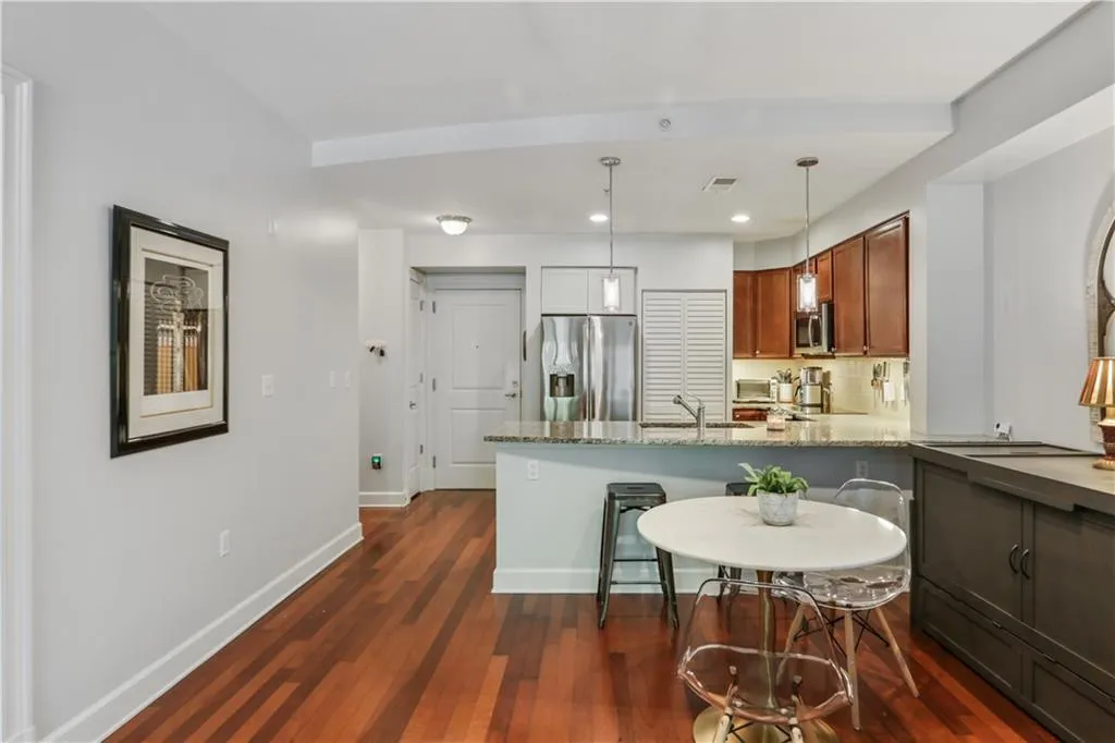 200 River Vista Drive Unit 239, Atlanta, Georgia 30339, 1 Bedroom Bedrooms, ,1 BathroomBathrooms,Residential,Sold,200 River Vista Drive Unit 239,7037487